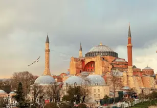Ancient History & Archaeological Wonders