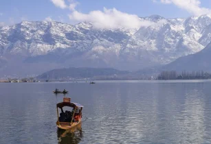 Explore Pahalgam & Sonamarg