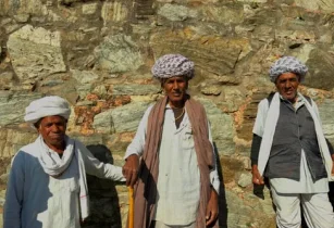 Vibrant Multicultural Experiences & Local Life