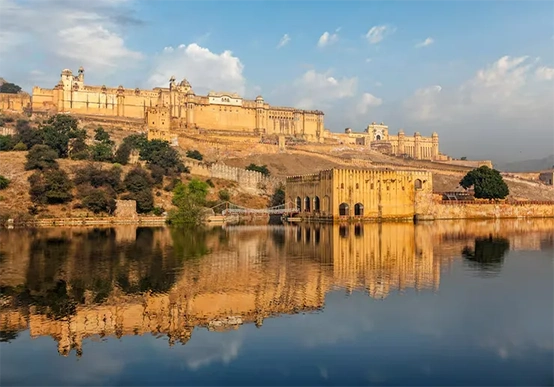 Luxury Love Trails in Rajasthan – Jaipur with Pushkar Tour Package (3N/4D)