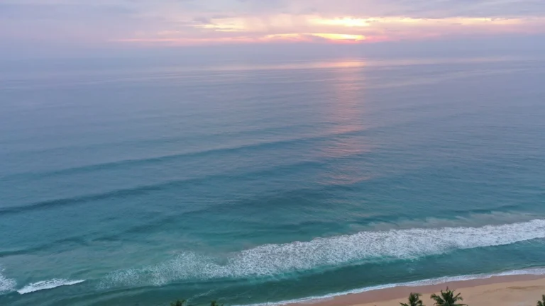 Sunset over the Arabian Sea from Varkala Cliff in Kerala